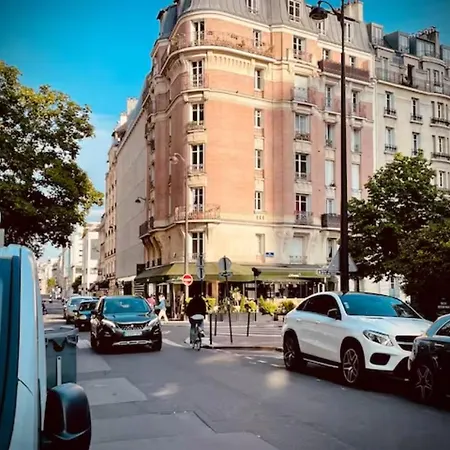 Studio Emeraude Centre Beaugrenelle - 770 Metre De La Tour Effel Appartamento Parigi
