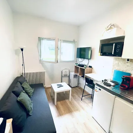 Studio Emeraude Centre Beaugrenelle - 770 Metre De La Tour Effel Appartamento Parigi