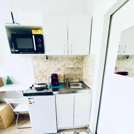 Appartamento Studio Emeraude Centre Beaugrenelle - 770 Metre De La Tour Effel