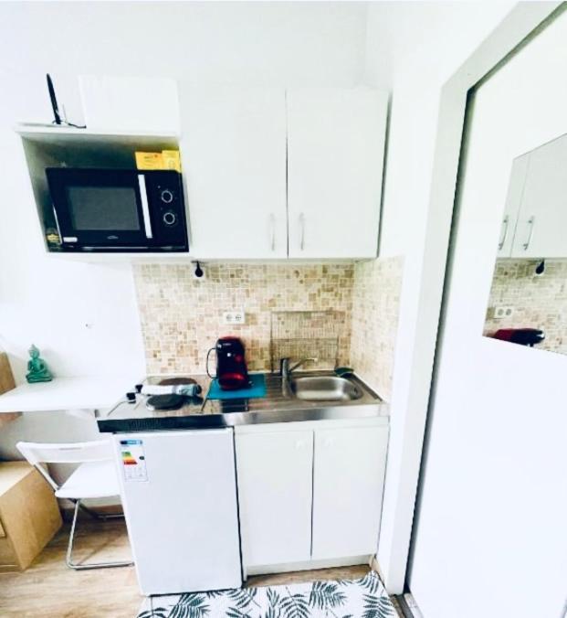 Appartamento Studio Emeraude Centre Beaugrenelle - 770 Metre De La Tour Effel